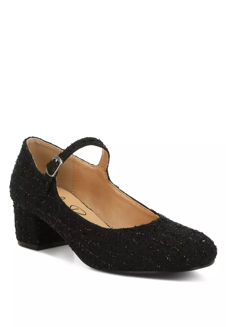 Sandal Mary Jane dari bahan Tweed berwarna hitam