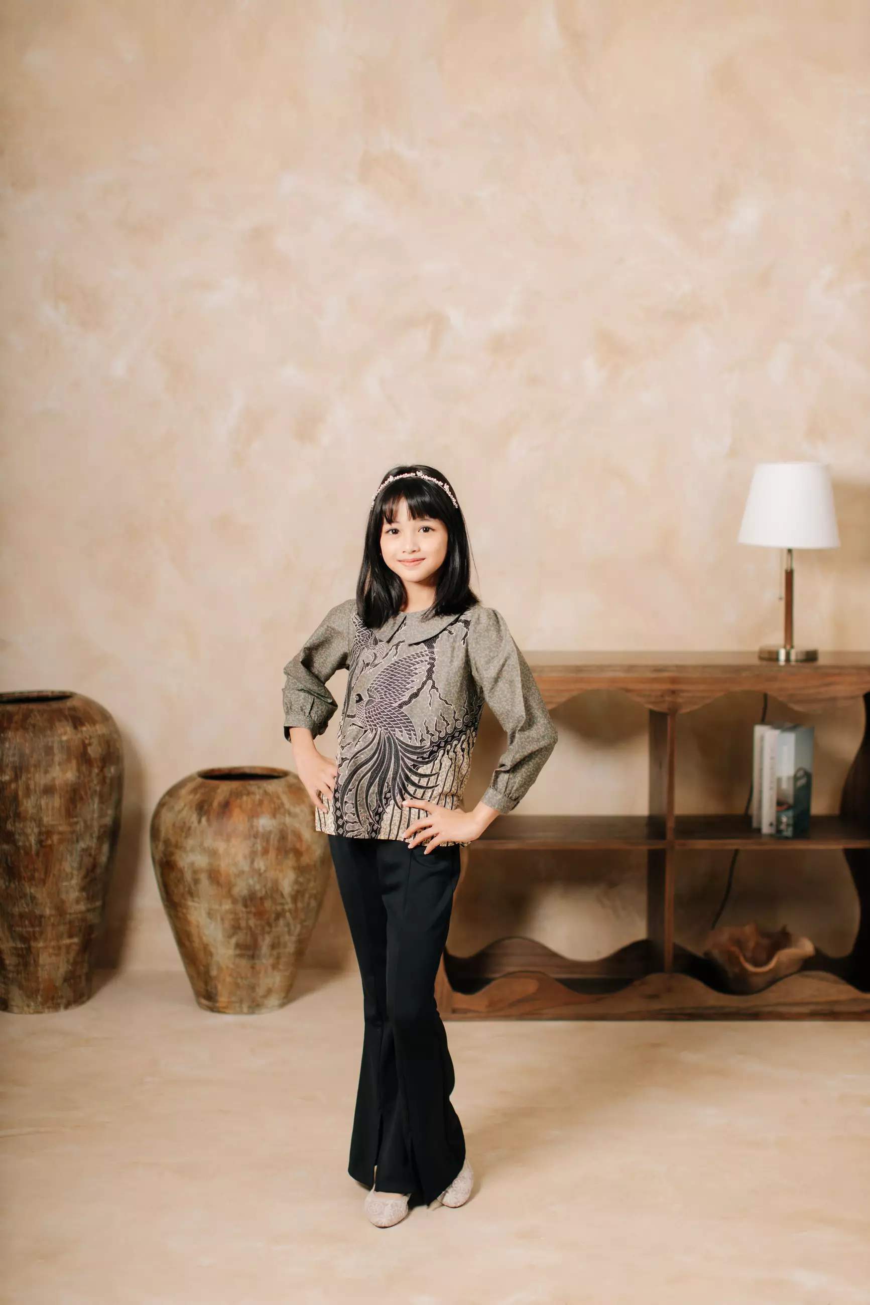 Atmara Grey Blouse Batik Anak Wanita Lengan Panjang Katun