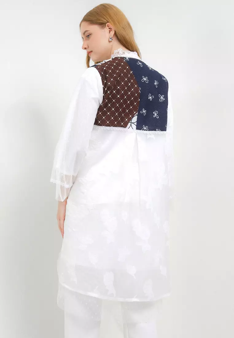 Outer Cardigan Muslim Atasan Wanita Kaureen White Dobby Tile Renda Eksklusive Batik Dobby