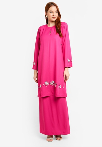 Kurung Mastura from Amin jauhary in Pink