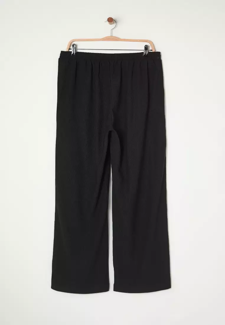 Black High Waist Wide Leg Textured Crepe Fabric Plus Size Trousers TBBSS25AR00002