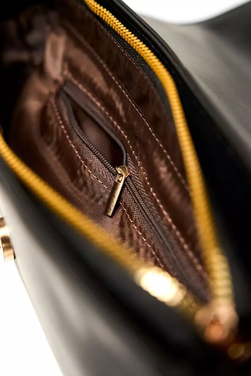 Sofia Rowena Sling Bags Black