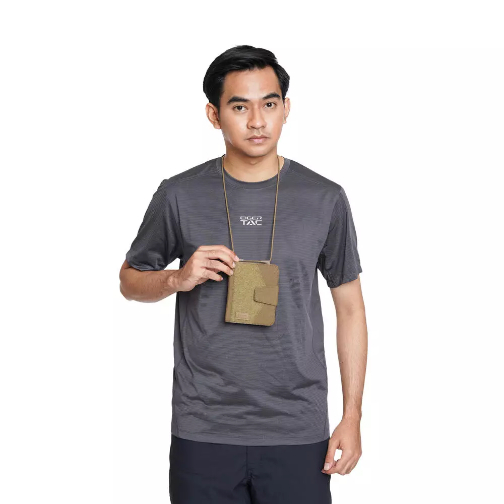 Jual Eiger Eiger Bravo Passport Wallet Original 2026 | ZALORA Indonesia