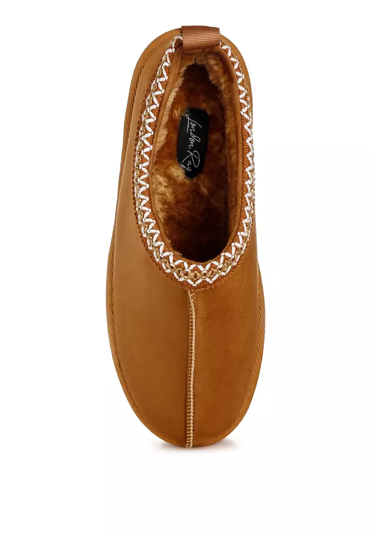 Embroidered Platform Classic Slip-On in Tan