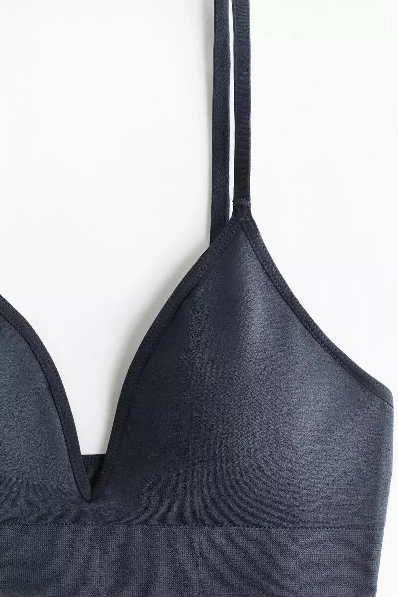 Seamless padded soft bra