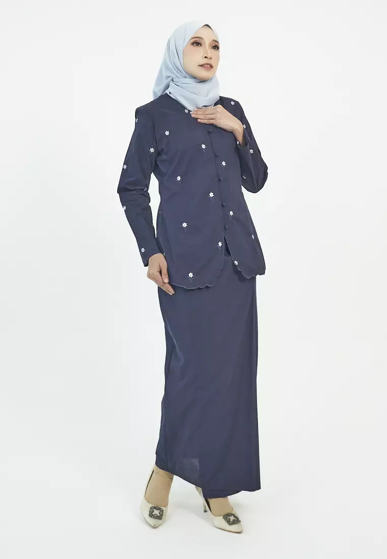 Ottavia Kebaya Pendek