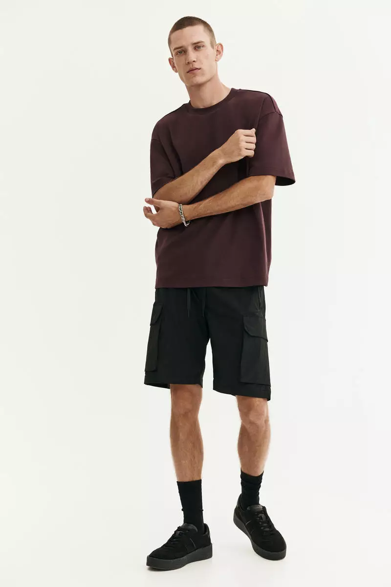 Regular Fit Nylon cargo shorts