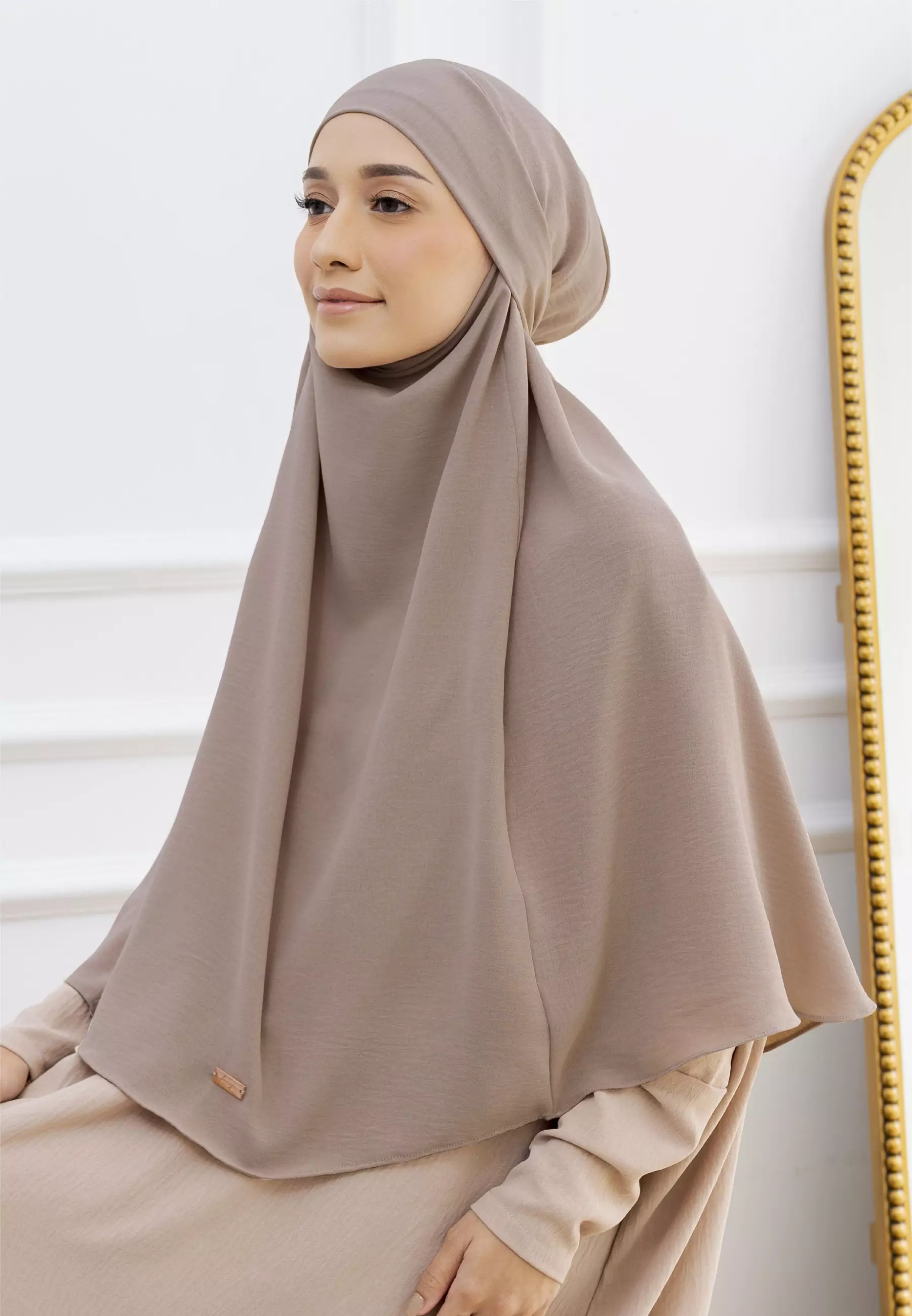 Halima French Khimar Wheat