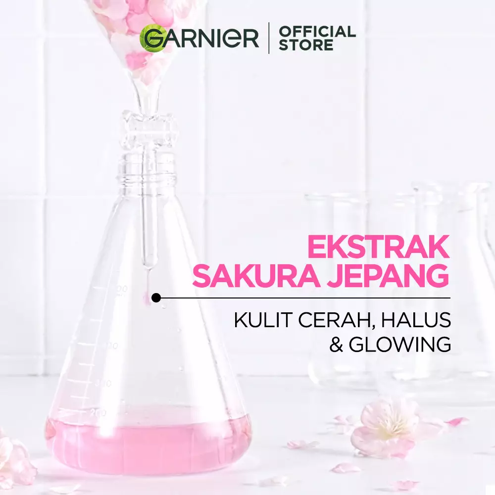 Garnier Sakura Glow 30x Hyaluron Booster Serum 15 ml