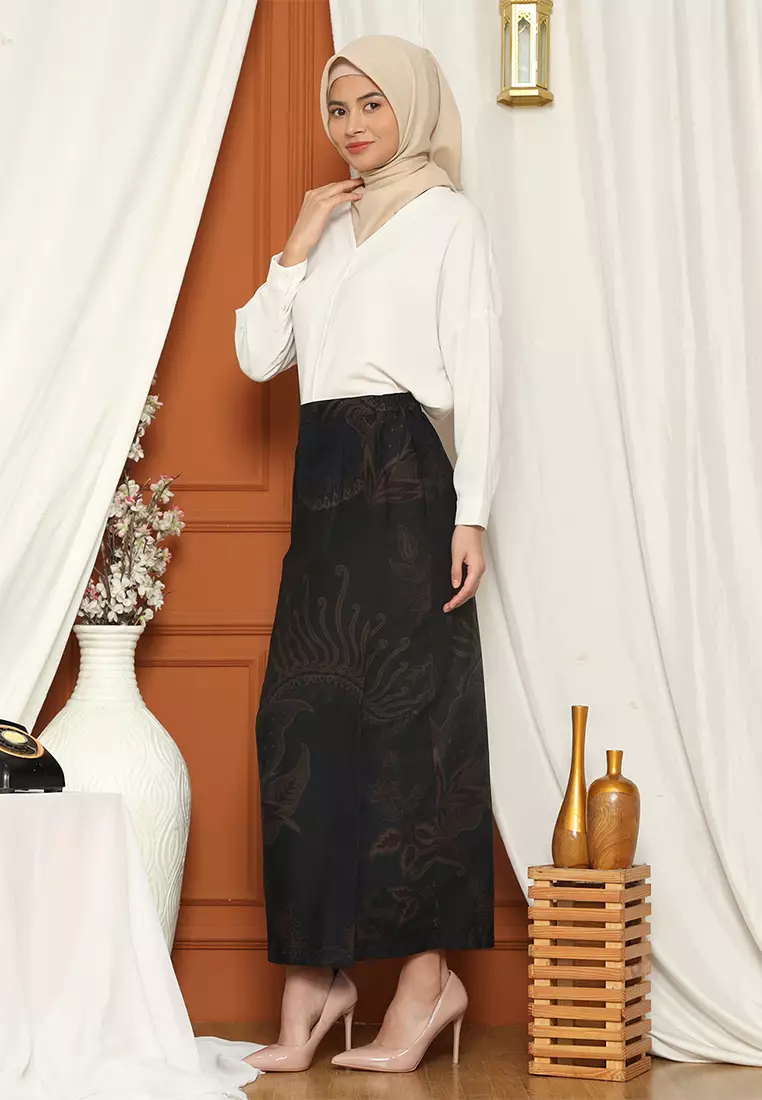 Enzy Batik Rok Batik Senapati - Black