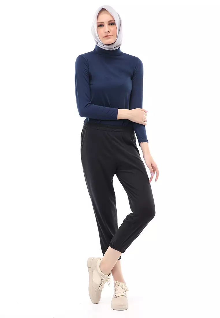 Nabila Legging Karet Muslimah Polos Bawahan Wanita Regular Fit - Hitam
