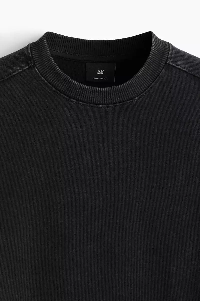 Oversized Fit T-shirt