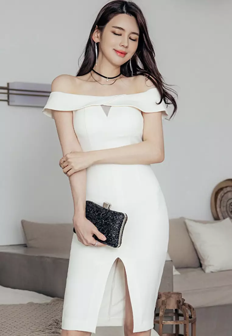 Sexy Off-The-Shoulder One-Line Neck Hip One Piece Dress A22022528