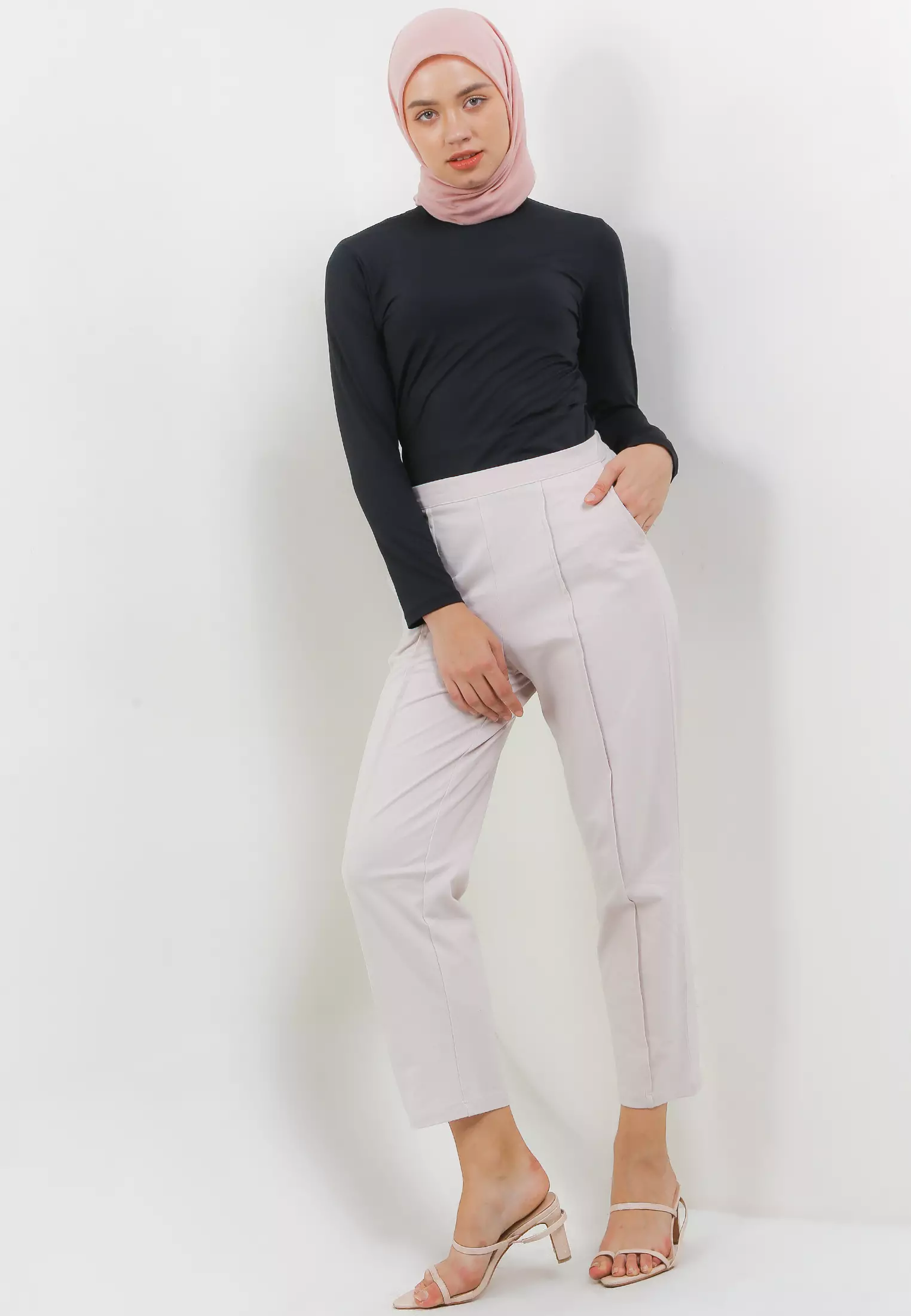 MFMW Cacicu Celana Panjang Light Grey