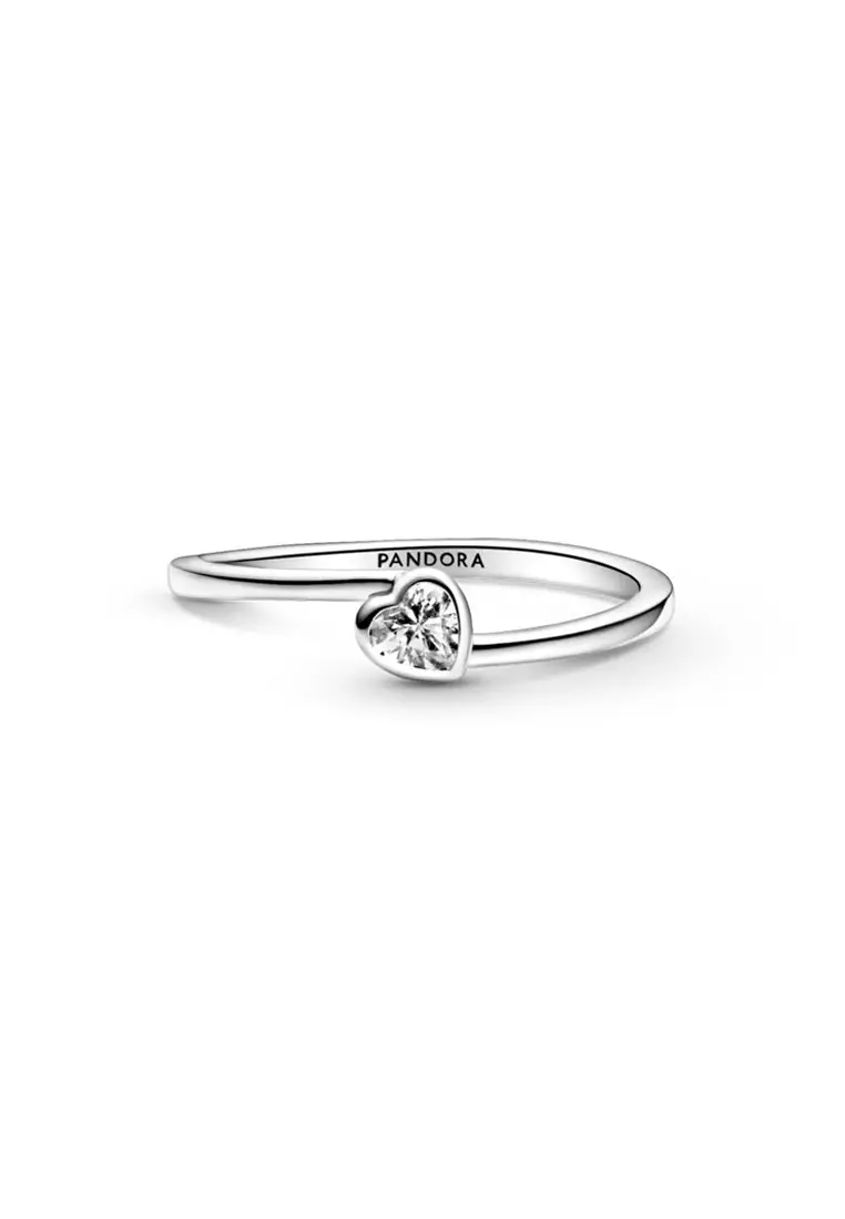 Pandora Clear Tilted Heart Solitaire Ring