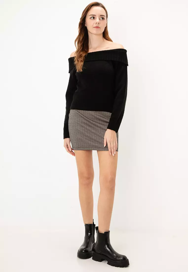 Gloria Off Shoulder Pullover