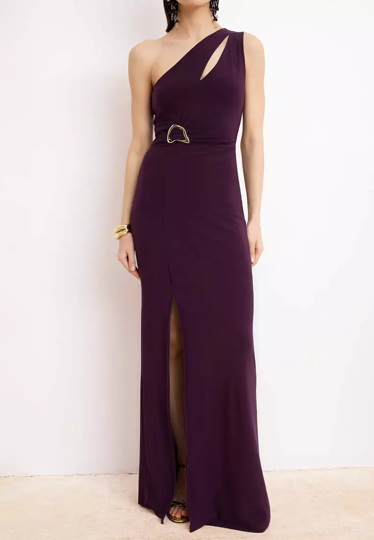 Plum Plain Straight Cut Accessory Detailed Knitted Sandy Maxi Evening Dress & Graduation Dress