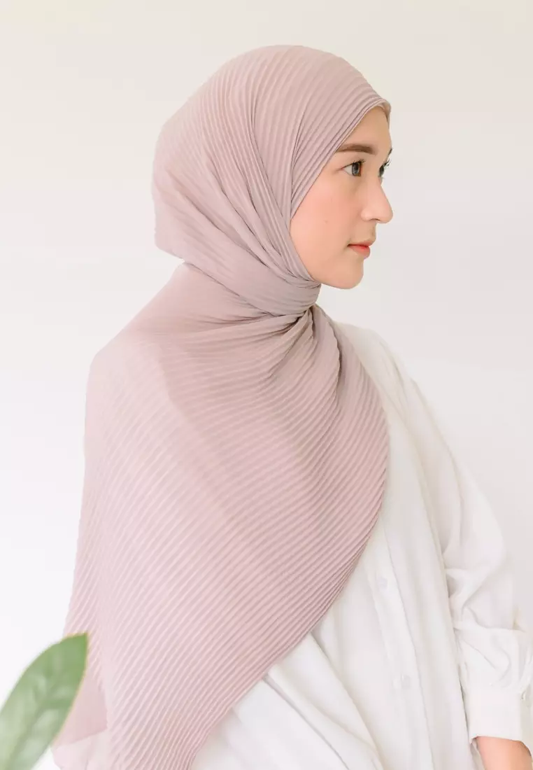 Bawal Pleats Shawl Baby Nude