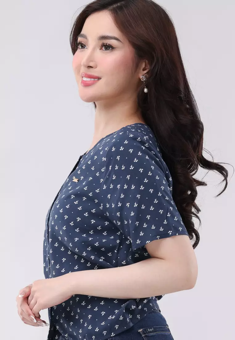 Short Sleeves Roundneck Blouse