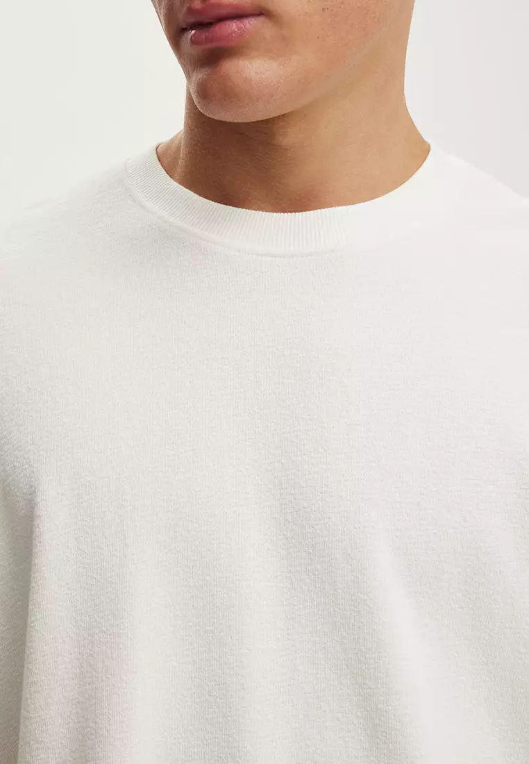 Cropped Fit T-Shirt