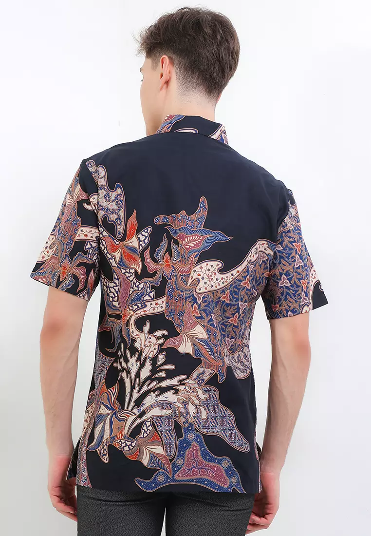 Hem Body Fit Batik Daun