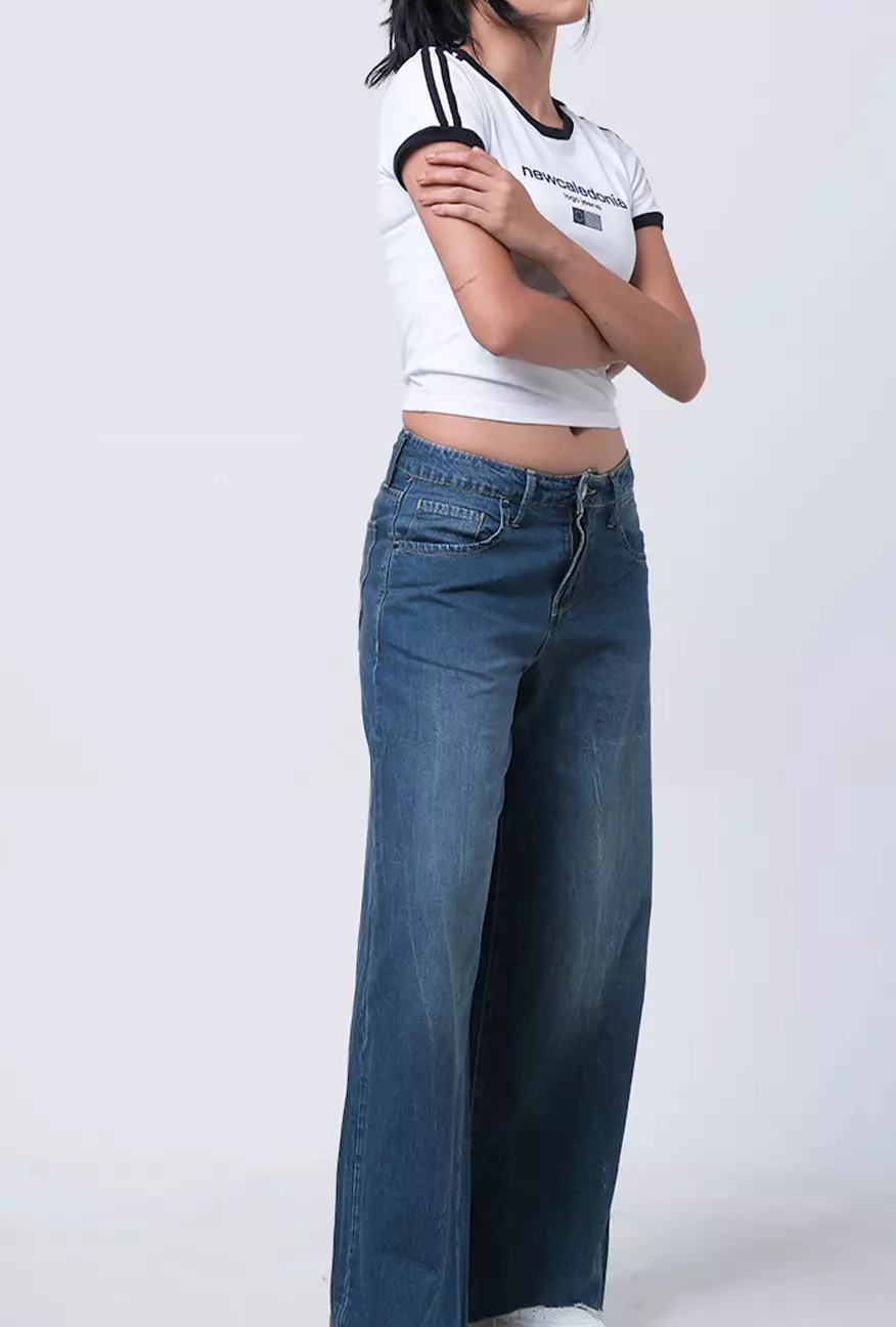 Celana Jeans Loose Fit Camilla Medium Blue