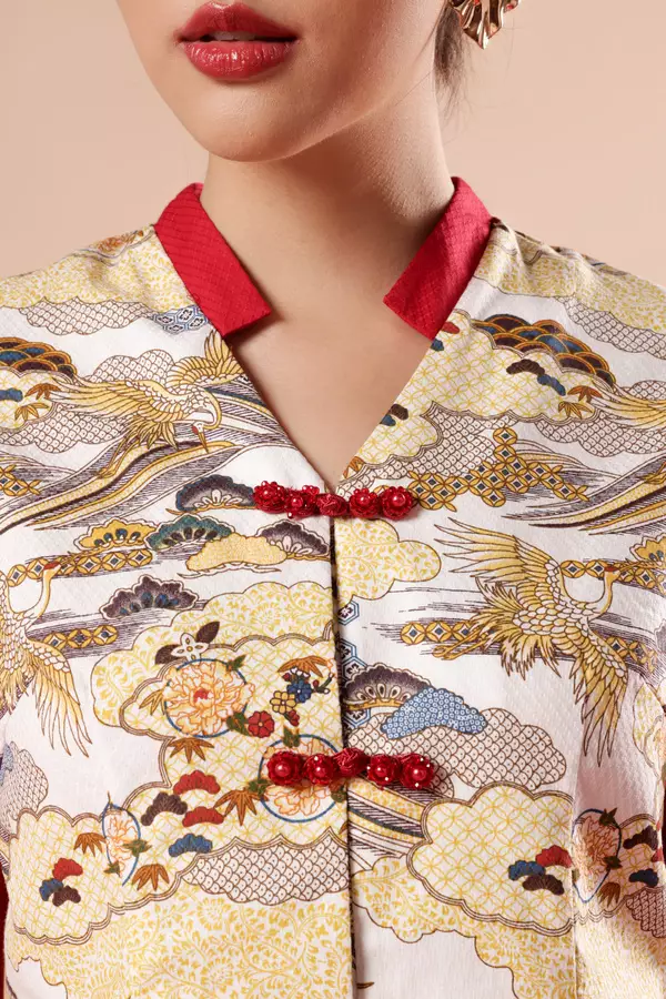 MINIMAL x Melvee - Nana - Printed V Neck Top - Beige