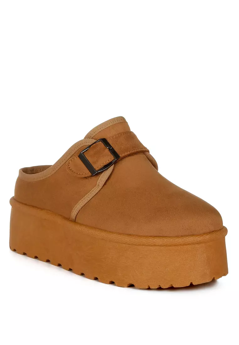 Sepatu Slip-On Klasik Platform Bulu dengan Tali Gesper Warna Coklat Muda