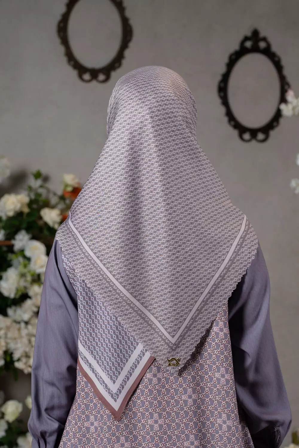 Klamby - Romely Scarf Saliwah Kelabu