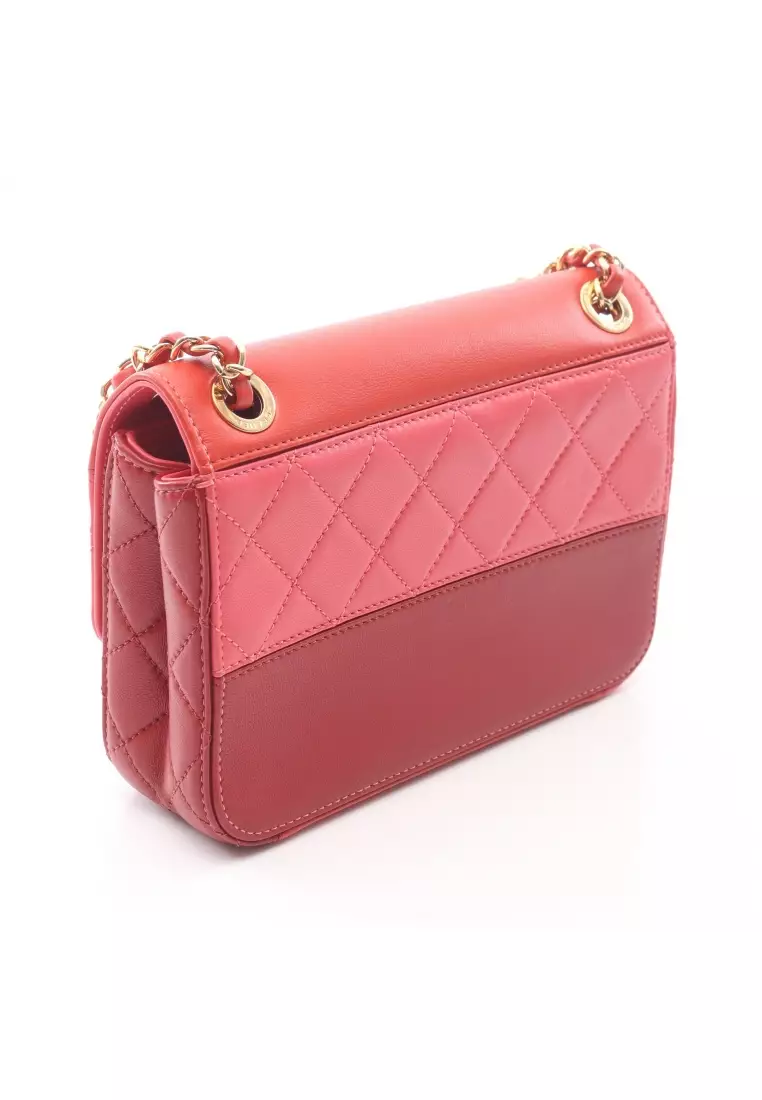 Pre-Loved Chanel matelasse chain shoulder bag leather Red multicolor gold hardware