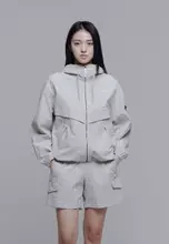 米色
