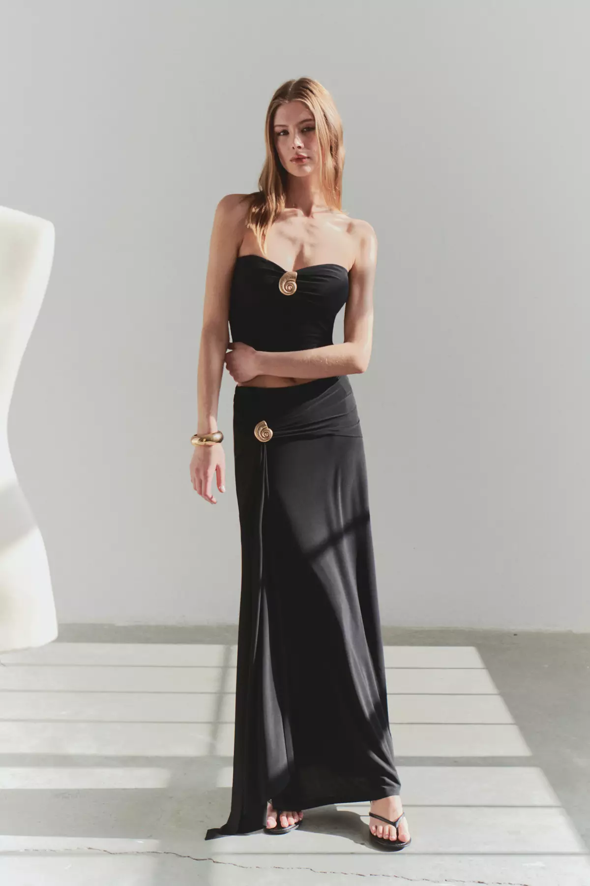 Limited Edition Black Bodysitting Accessory Detailed Knitted Long Skirt