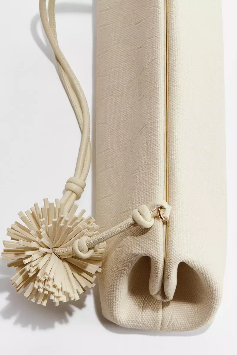 Pompom-detail shoulder bag