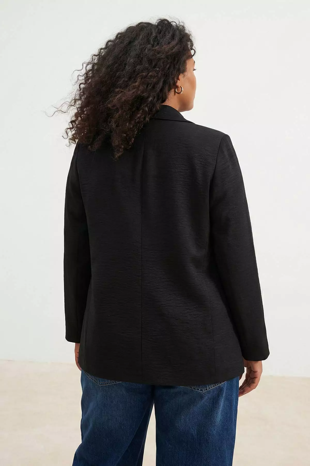 Black Linen Look Polka Dot Lined Woven Oversized Jacket Tbbss25Ag00010