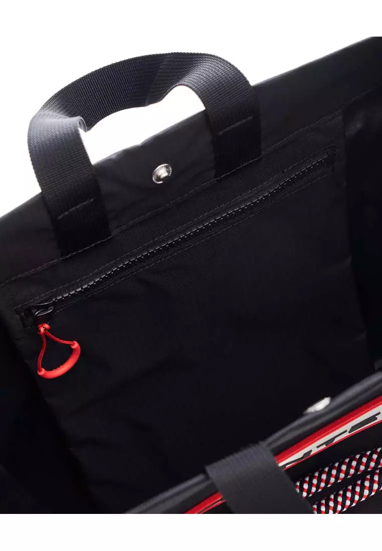 HUNT☆Travel Ripstop Tote - Black/Red Box Logo Amazon.com: Hunter UBS1517NRS Travel Ripstop Tote, Black