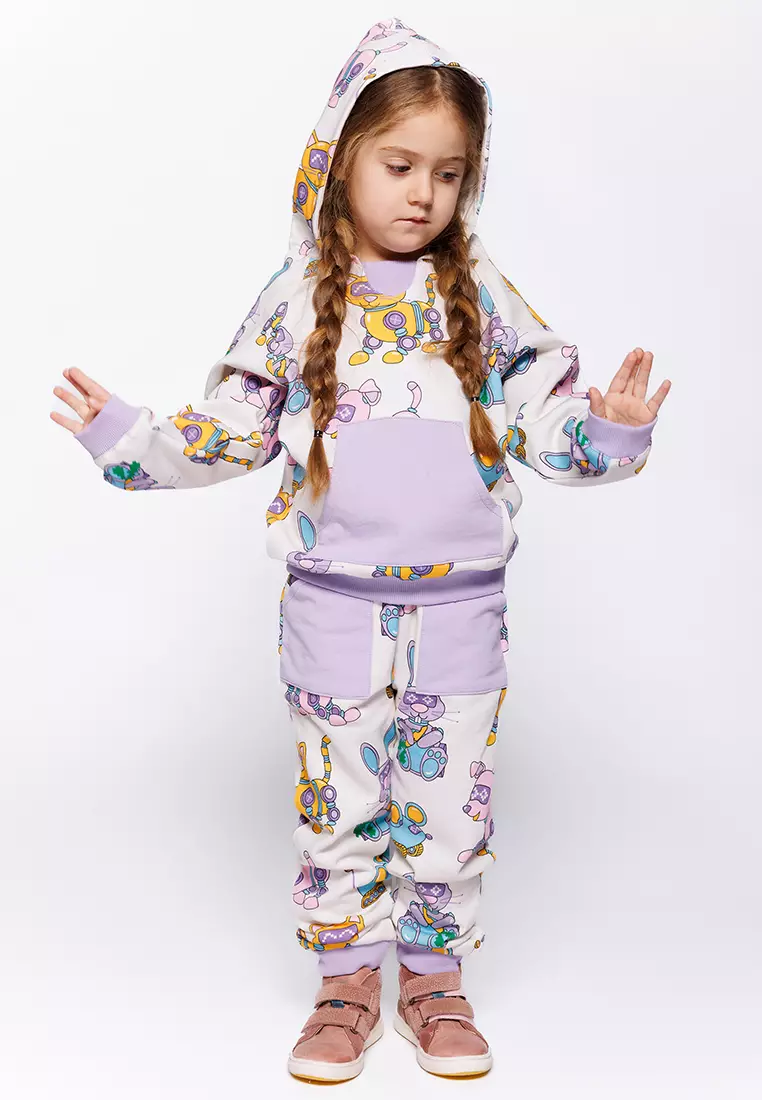 Macoun sweatpants with robot pets