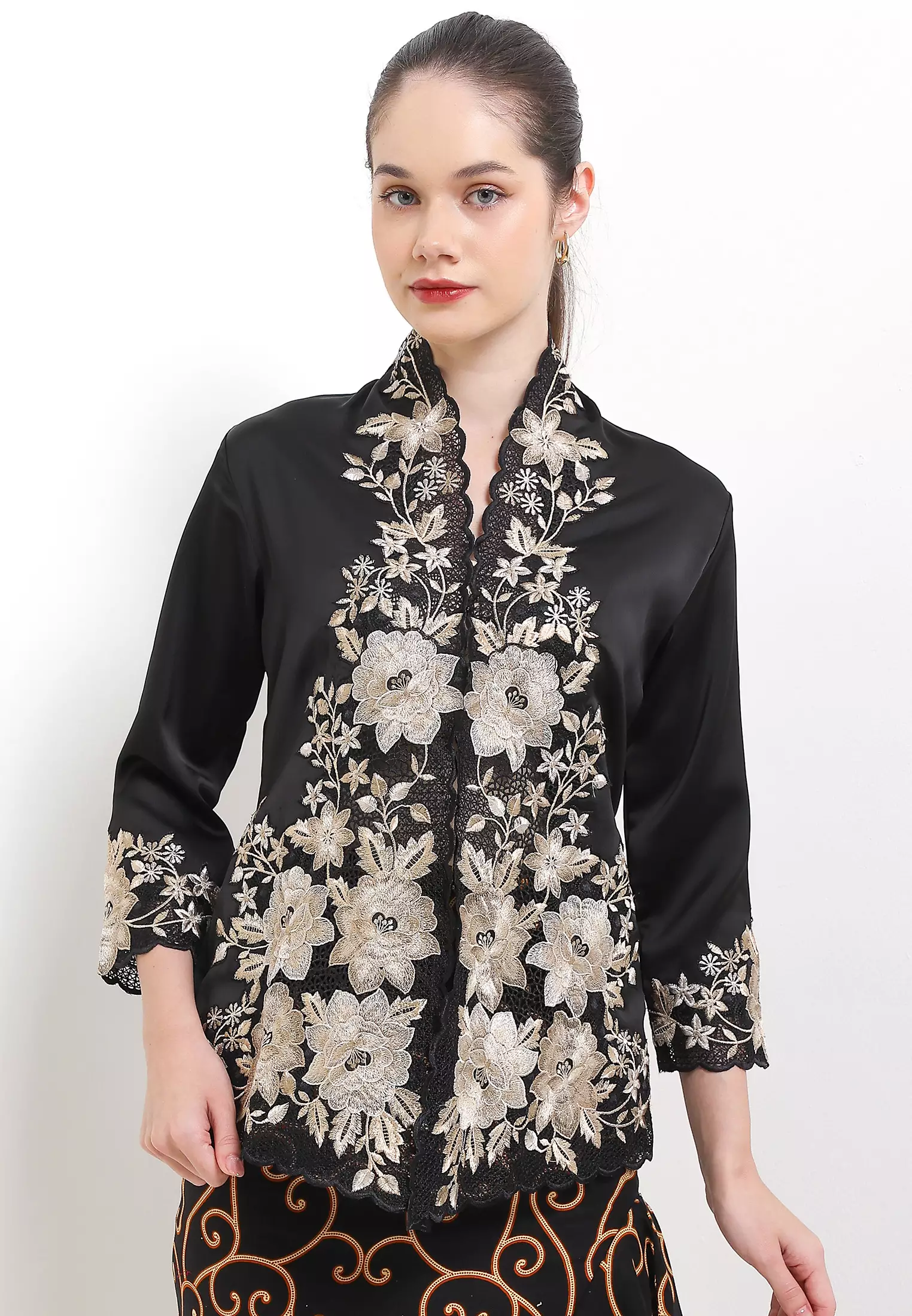 Embroidery Kebaya 7/8-Sleeve>Rose Gold colored