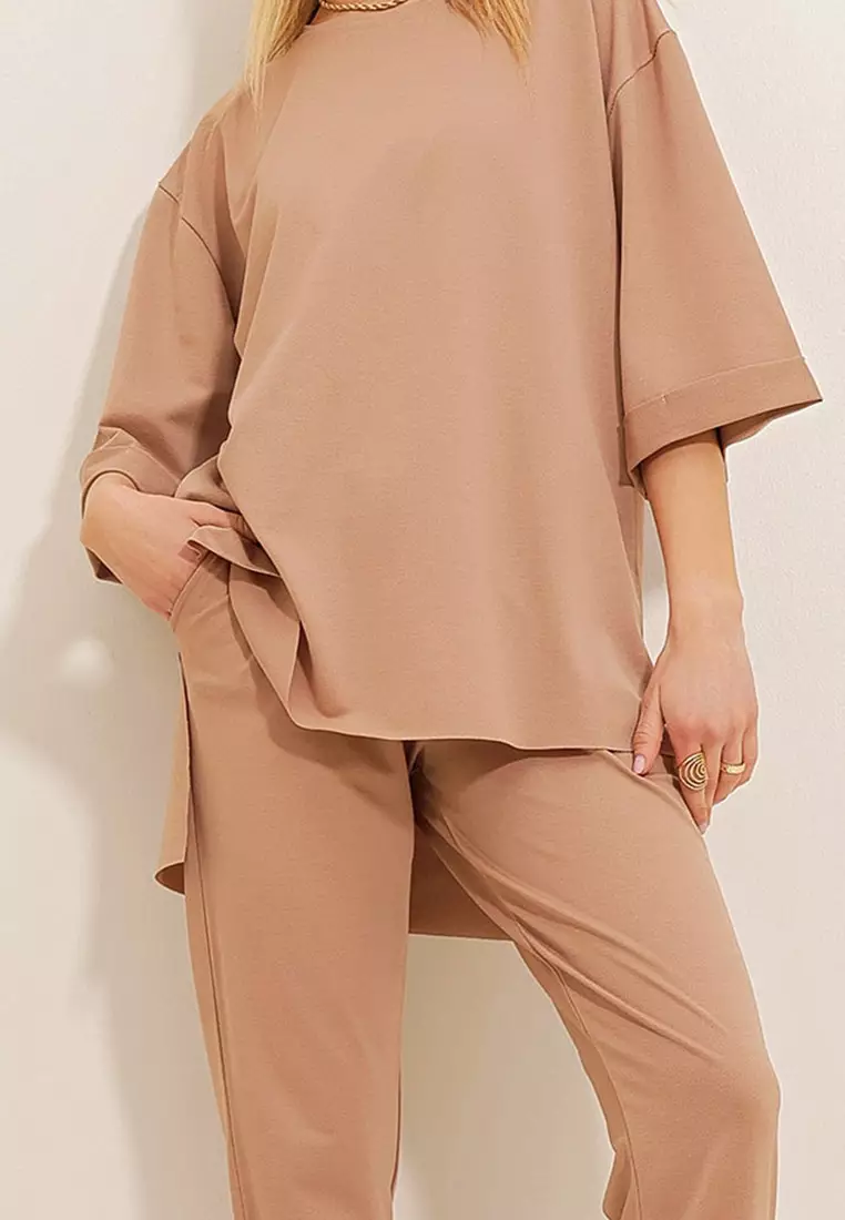 Slit T-Shirt and Ankle Pants Set