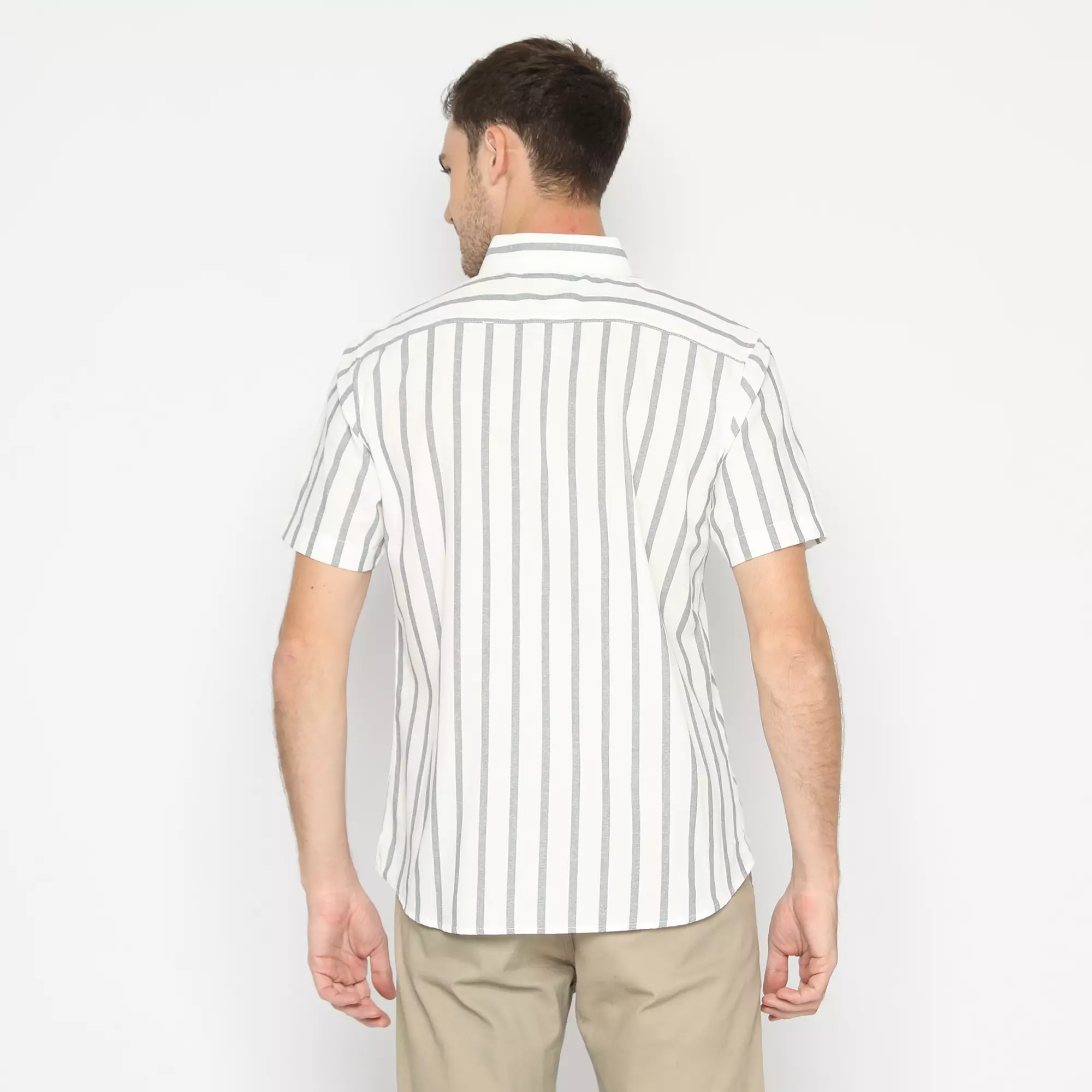 Platini Kemeja Motif Salur Pria Lengan Pendek Katun Oxford Abu 73272
