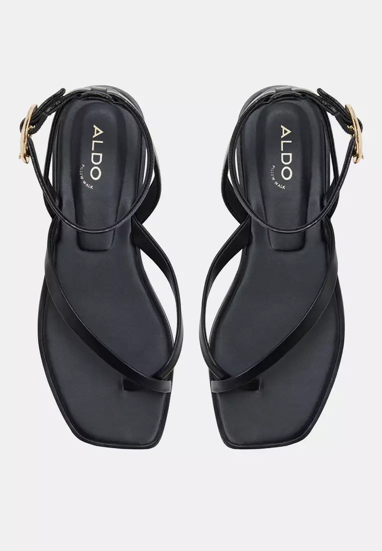 Daressi Flat Sandals