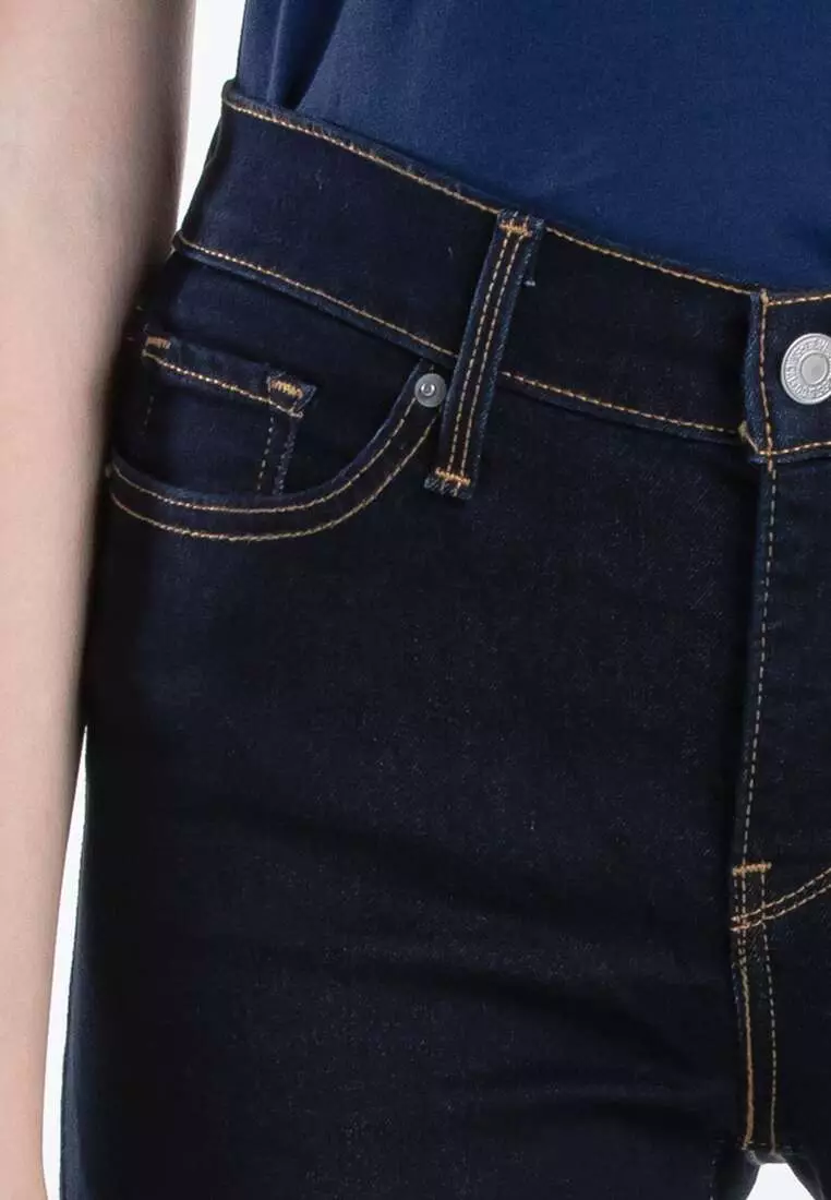 Buy Levi's 314 Shaping Straight Jeans Women 19631-0001 Online | ZALORA ...