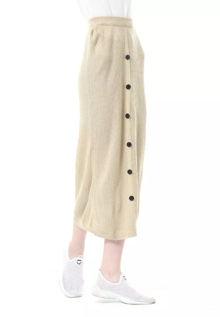 Deliana Rok Rajut Kancing Bawahan Wanita Premium Quality - Cream