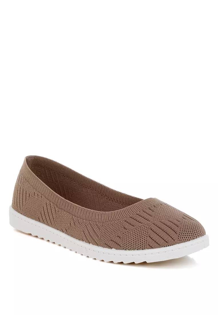 Knitted Flat Ballet Flats in Taupe