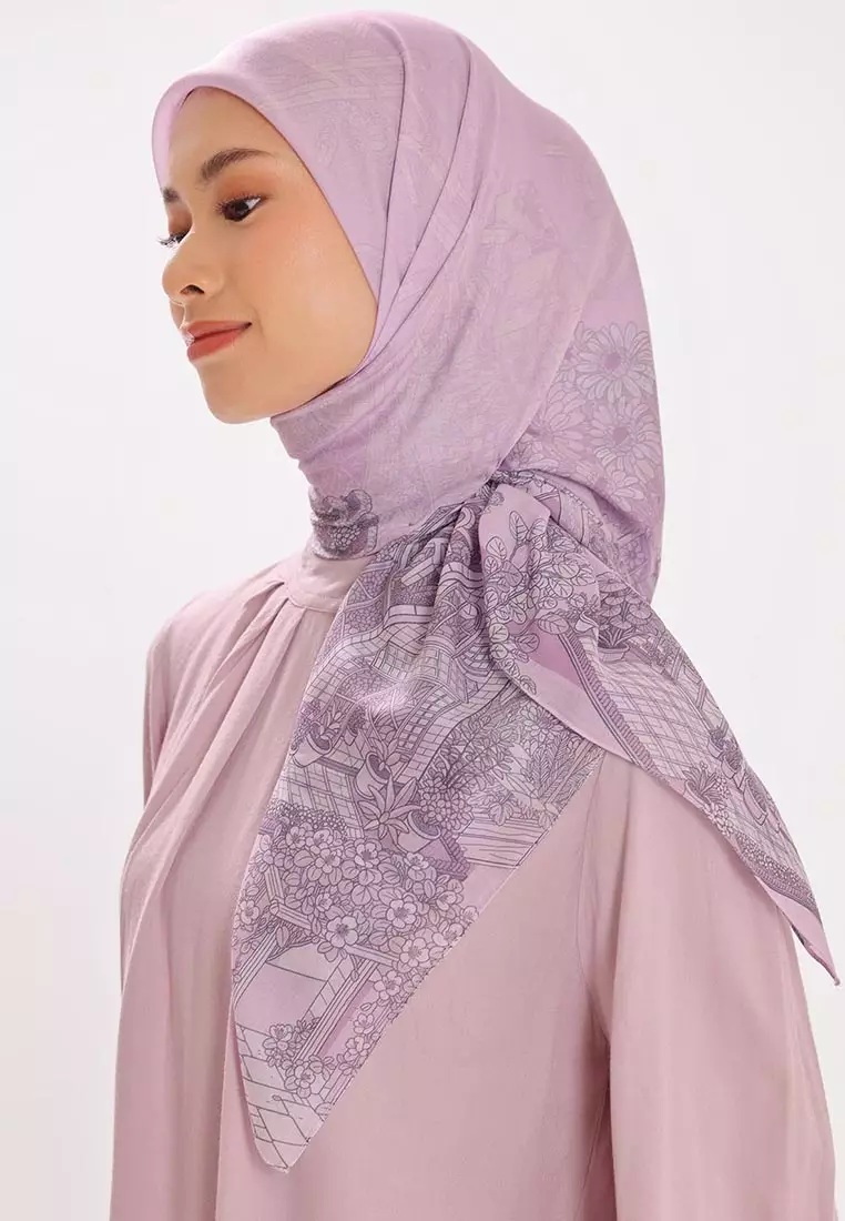 Ria Miranda Lavender Gaelle Scarf