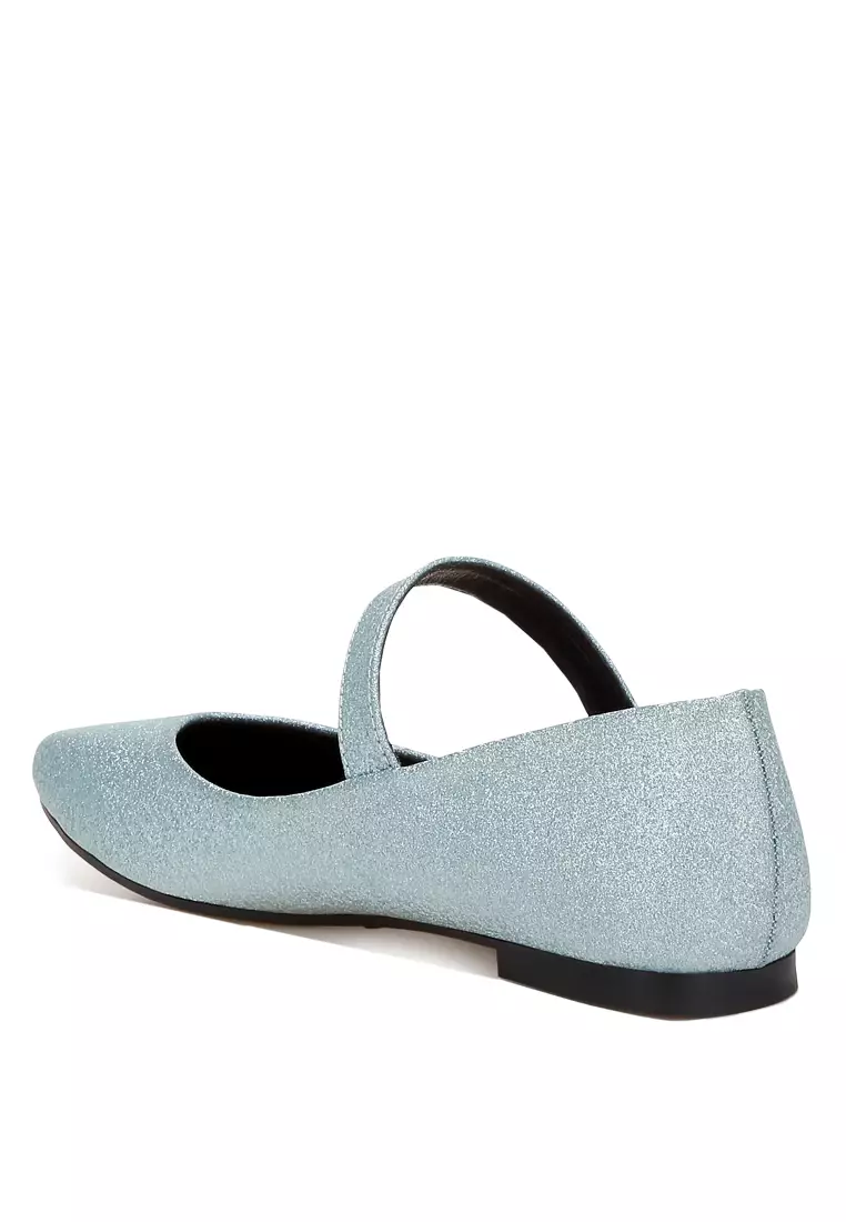 Balerina Gesper Pin Berkilau dalam Warna Baby Blue