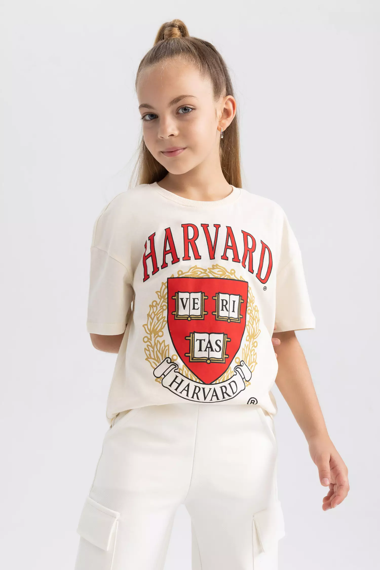 Harvard shop t shirt