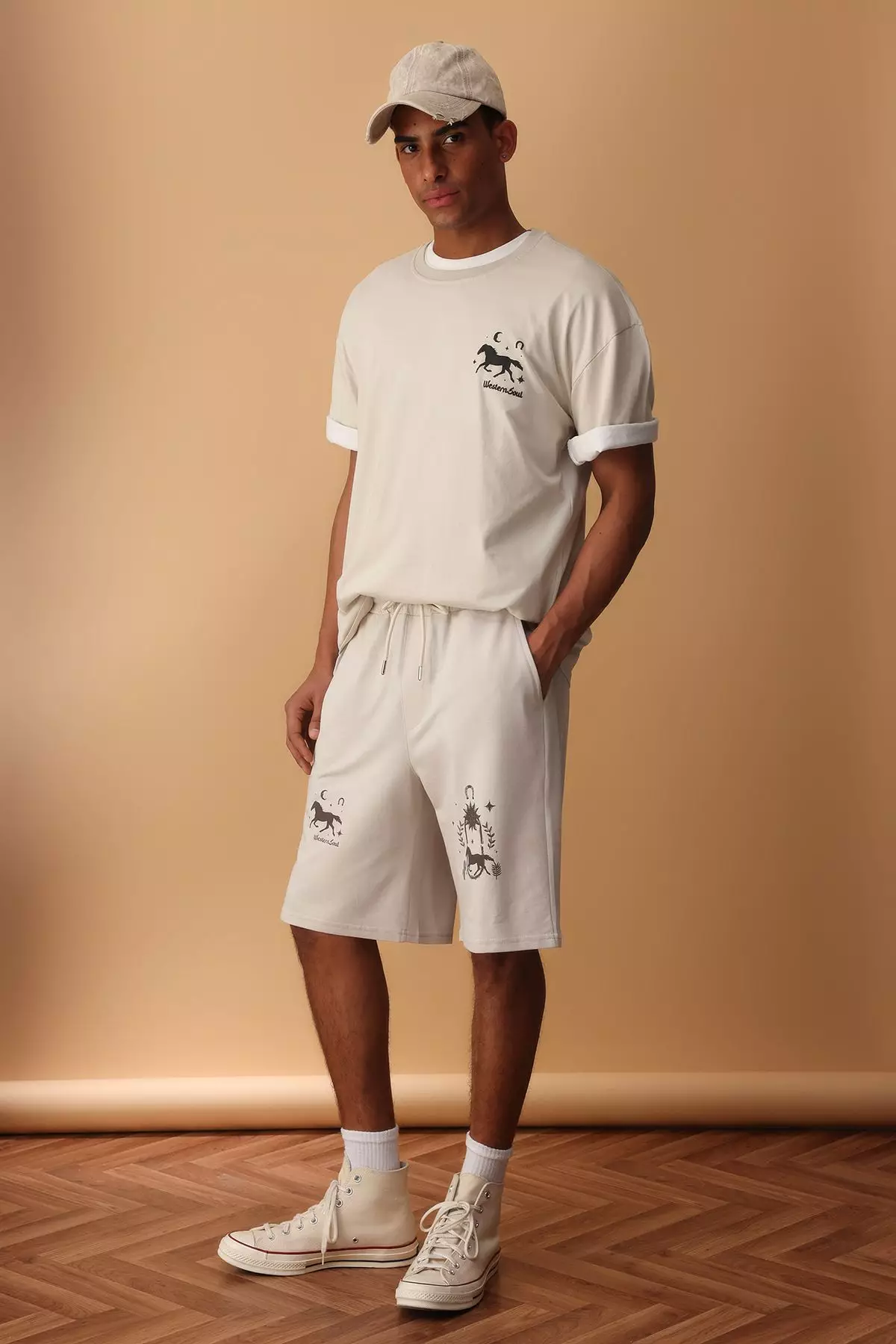 Ecru Oversize/Wide Cut Printed Shorts & Bermuda TMNSS25SR00051