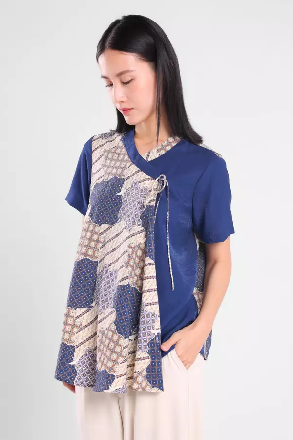 Minimal - Rumi - Blouse Batik Parang - Blue Colour Blue