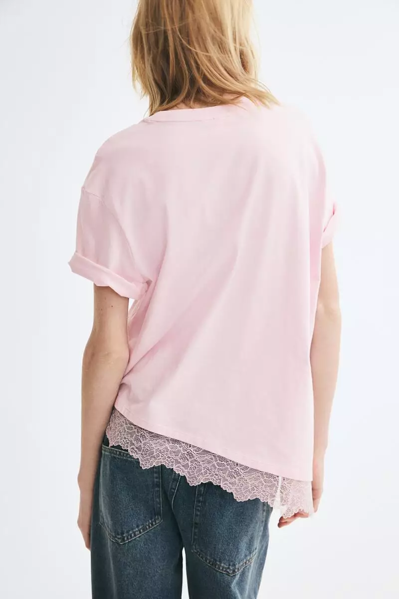Asymmetric lace-trimmed T-shirt