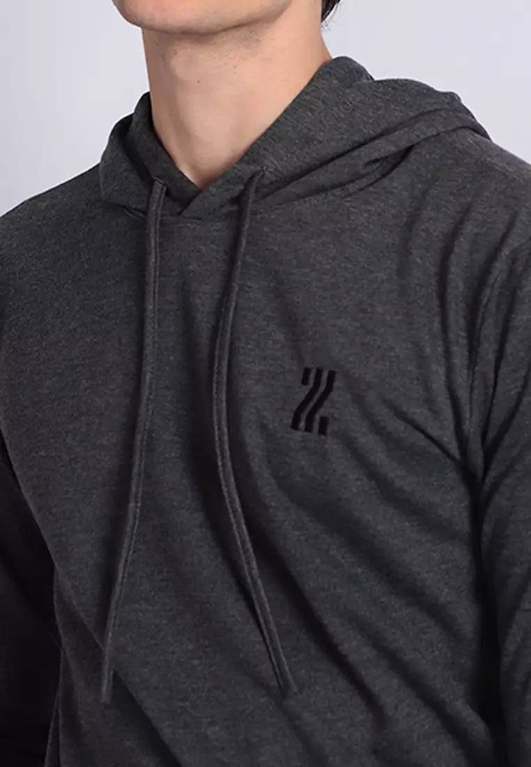 T-Shirt Lengan Panjang Dengan Hoodie 2047J04